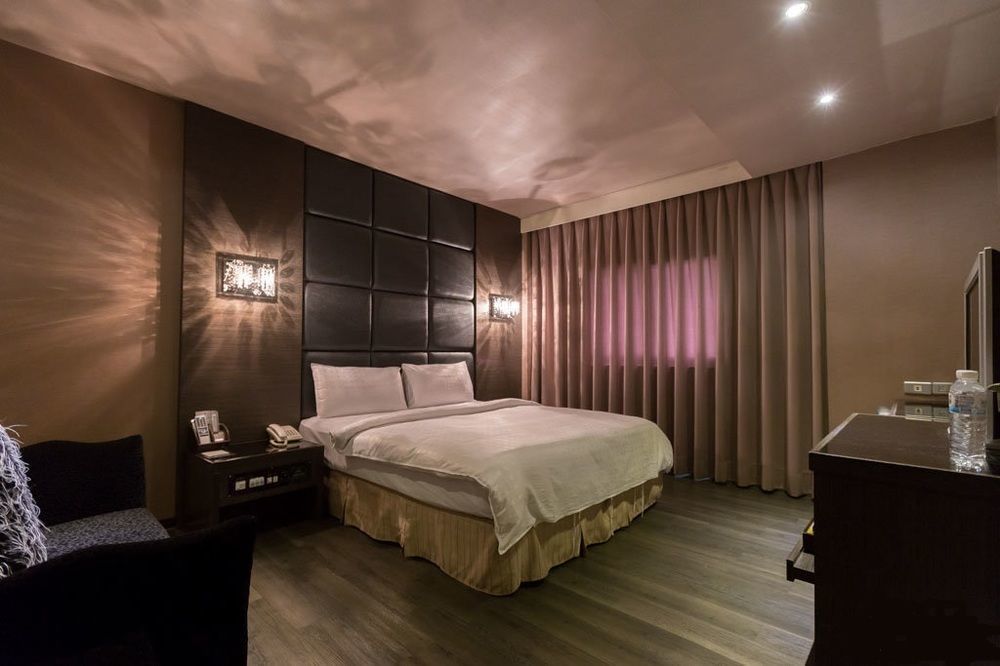 The Riverside Hotel Fashion Kaohsiung Luaran gambar