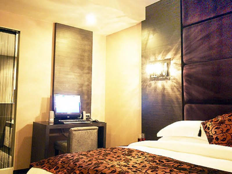 The Riverside Hotel Fashion Kaohsiung Luaran gambar